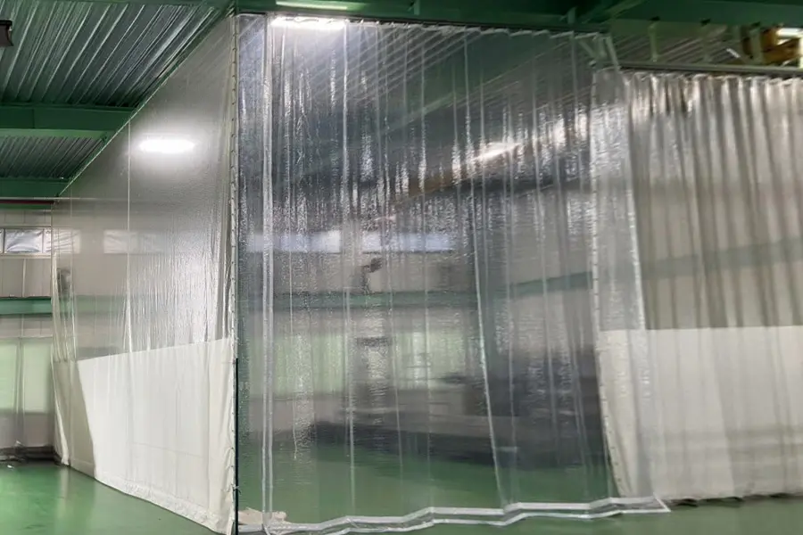 天井床間仕切り施工事例MK30F